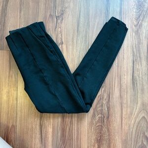 Zara Black Leggings Tapered Fit Essential